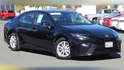2025 Toyota Camry LE FWD