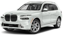 2023 BMW X7 M60i
