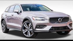 2026 Volvo V60 Cross Country B5 Plus
