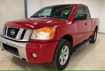 2011 Nissan Titan SV