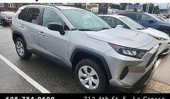 2020 Toyota RAV4 LE
