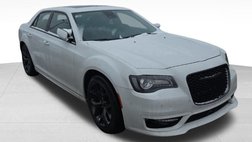 2023 Chrysler 300 Touring L