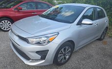 2023 Kia Rio5 S