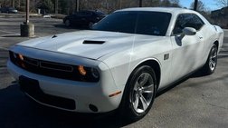 2015 Dodge Challenger SXT