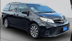 2018 Toyota Sienna LE 7-Passenger
