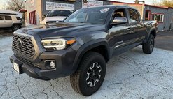 2023 Toyota Tacoma TRD Off-Road