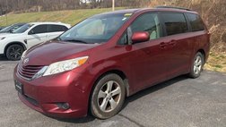 2015 Toyota Sienna LE 7-Passenger Auto Access Seat