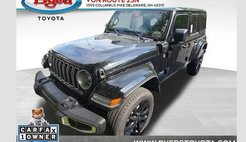 2025 Jeep Wrangler Sahara 4WD