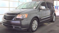 2015 Chrysler Town and Country Touring-L