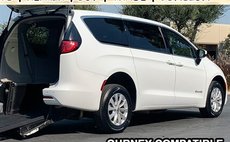 2022 Chrysler Pacifica Touring