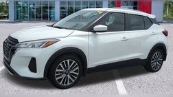 2022 Nissan Kicks SV