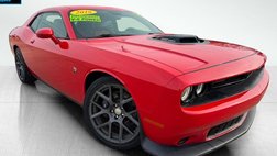 2016 Dodge Challenger 392 HEMI Scat Pack Shaker