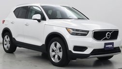 2022 Volvo XC40 T5 Momentum