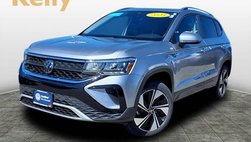 2023 Volkswagen Taos SE 4Motion