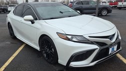 2022 Toyota Camry Hybrid XSE
