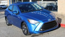 2019 Toyota Yaris XLE