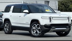 2024 Rivian R1S Adventure