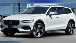 2025 Volvo V60 Cross Country B5 Plus