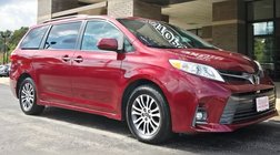2019 Toyota Sienna XLE 8-Passenger