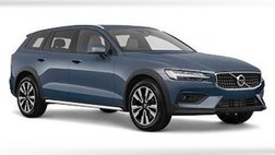 2025 Volvo V60 Cross Country B5 Plus