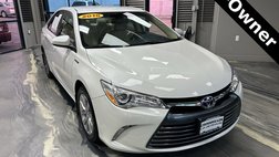 2016 Toyota Camry Hybrid XLE