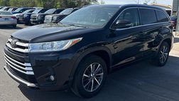 2017 Toyota Highlander SE