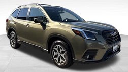 2023 Subaru Forester Premium