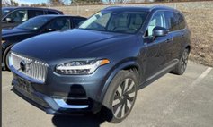 2023 Volvo XC90 Recharge T8 Ultimate Bright Theme 6P