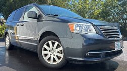 2014 Chrysler Town and Country Touring