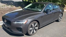 2024 Volvo S60 Recharge T8 Plus Dark Theme