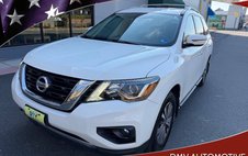 2017 Nissan Pathfinder SV