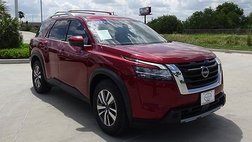 2023 Nissan Pathfinder SL