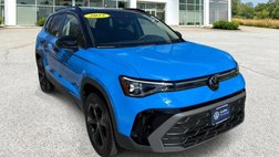 2025 Volkswagen Taos SE Black 4Motion