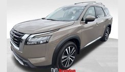 2025 Nissan Pathfinder Platinum