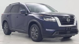 2022 Nissan Pathfinder SV