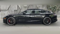 2023 Porsche Panamera GTS