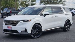 2023 Kia Carnival SX