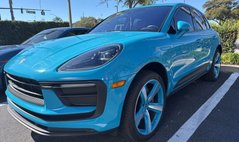 2022 Porsche Macan Base