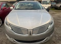 2016 Lincoln MKZ Hybrid Base