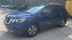 2017 Nissan Pathfinder SV