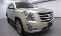 2016 Cadillac Escalade Luxury Collection