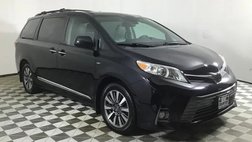 2020 Toyota Sienna XLE