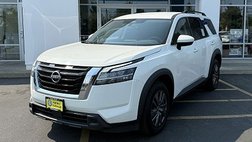 2022 Nissan Pathfinder SV