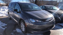 2021 Chrysler Voyager LX