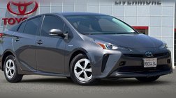 2022 Toyota Prius LE