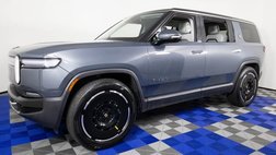 2025 Rivian R1S Adventure