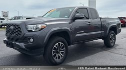 2022 Toyota Tacoma TRD Sport