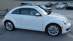 2013 Volkswagen Beetle 2.5L Fender Edition