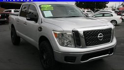 2017 Nissan Titan SV