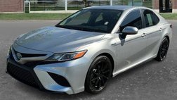 2019 Toyota Camry Hybrid XLE